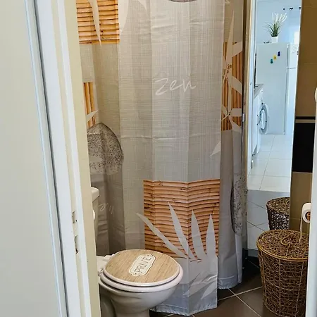 2 Steps From Bergerie Beach! Apartman *